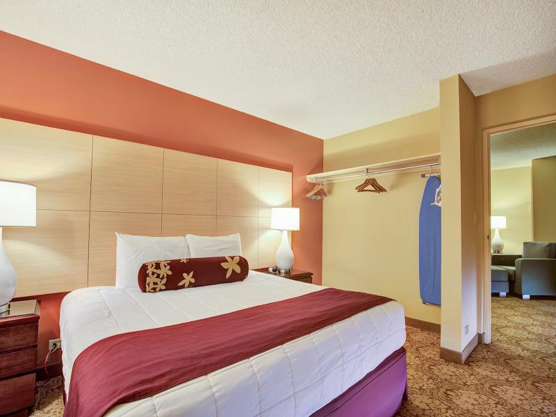 Hilo Hawaiian Hotel Trademark Collection Wyndham image