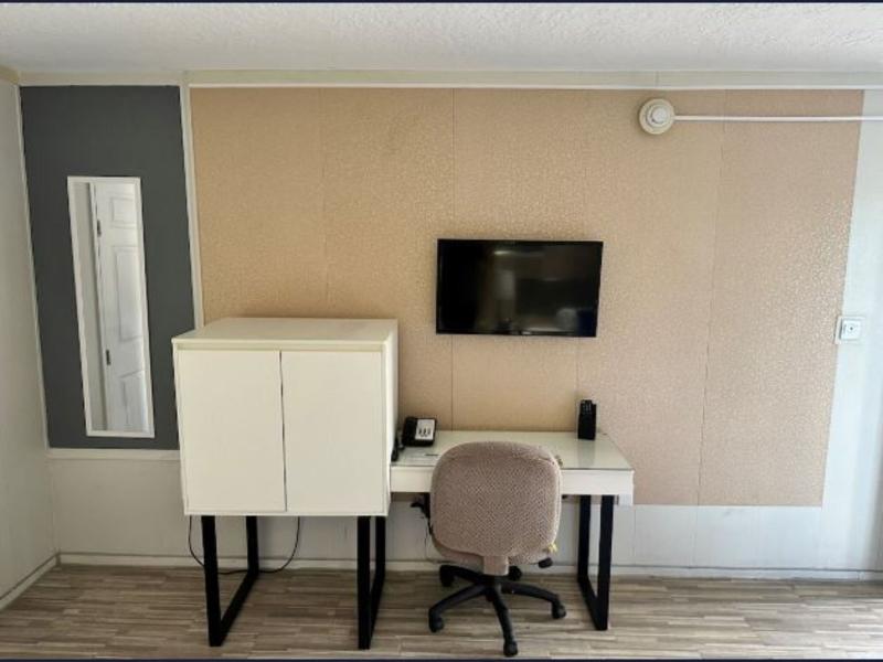 Travelodge by Wyndham Orlando International Drive image