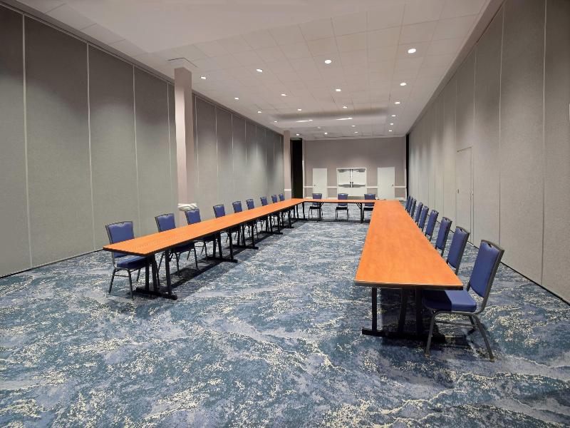 Wyndham I-Drive Avanti Resort & Conference Center image