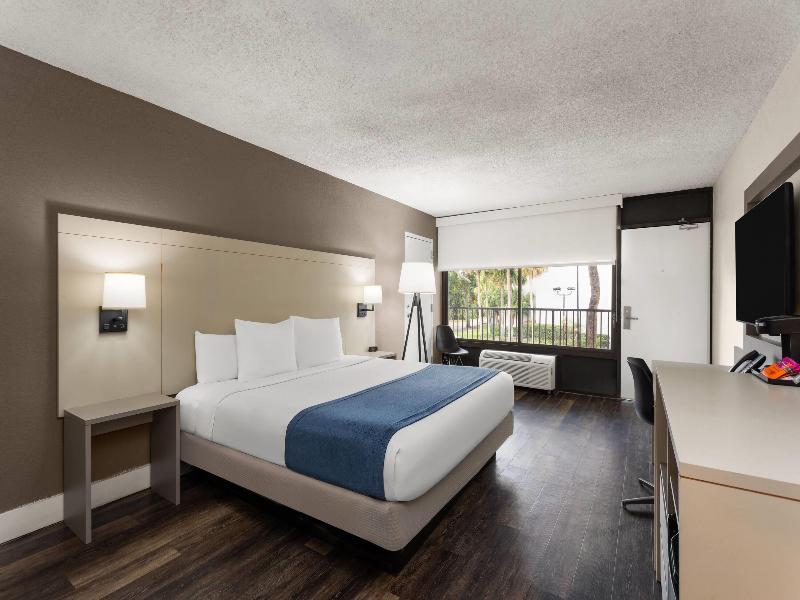 Wyndham I-Drive Avanti Resort & Conference Center image