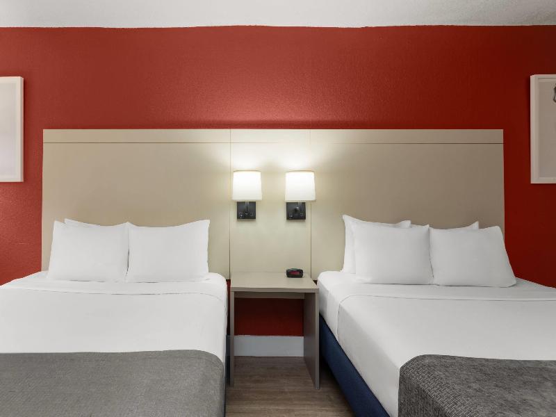Wyndham I-Drive Avanti Resort & Conference Center image
