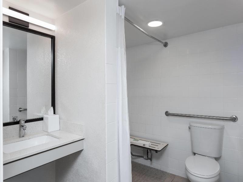 Wyndham I-Drive Avanti Resort & Conference Center image