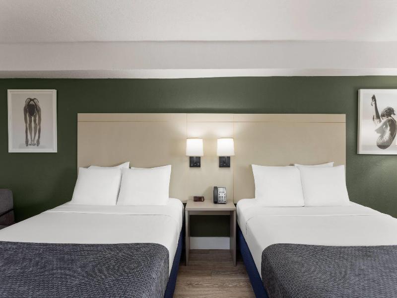 Wyndham I-Drive Avanti Resort & Conference Center image