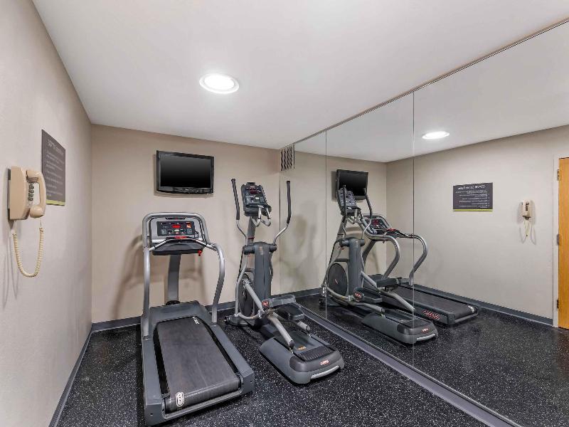 Extended Stay America Convention Ctr Universal Blv image