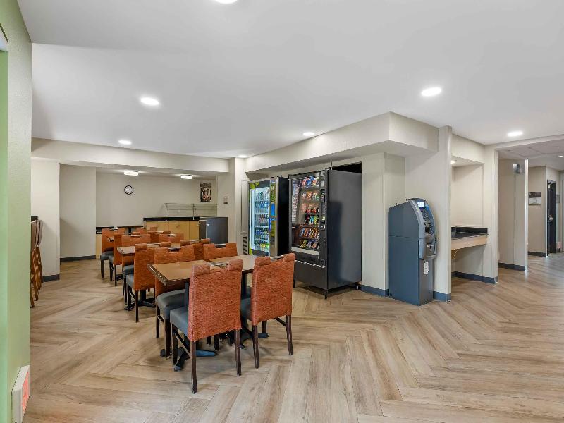 Extended Stay America Convention Ctr Universal Blv image