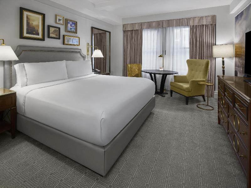 Intercontinental Hotels New York Barclay By IHG image