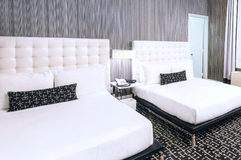 The Moderne Hotel image
