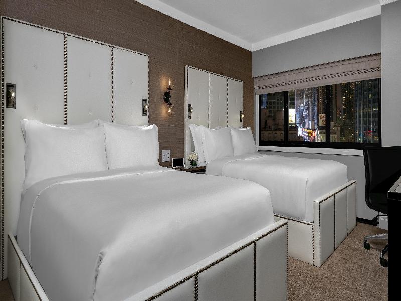 Crowne Plaza Manhattan Times Square by IHG image