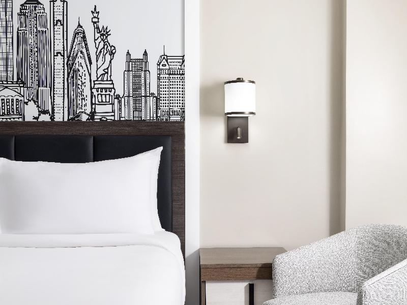 Crowne Plaza Manhattan Times Square by IHG image