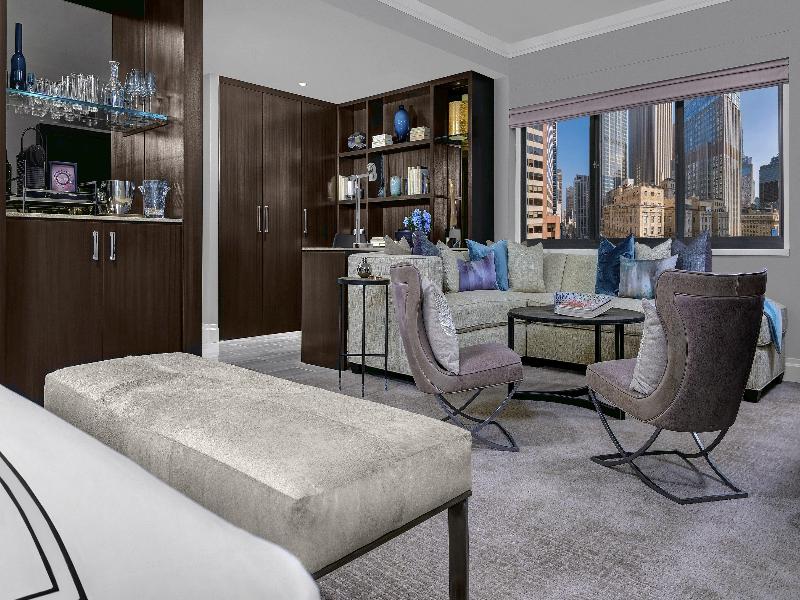 Crowne Plaza Manhattan Times Square by IHG image