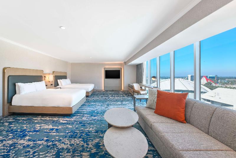 Hilton Anaheim image