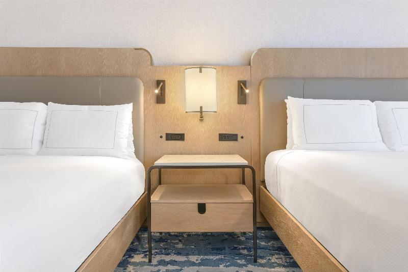 Hilton Anaheim image