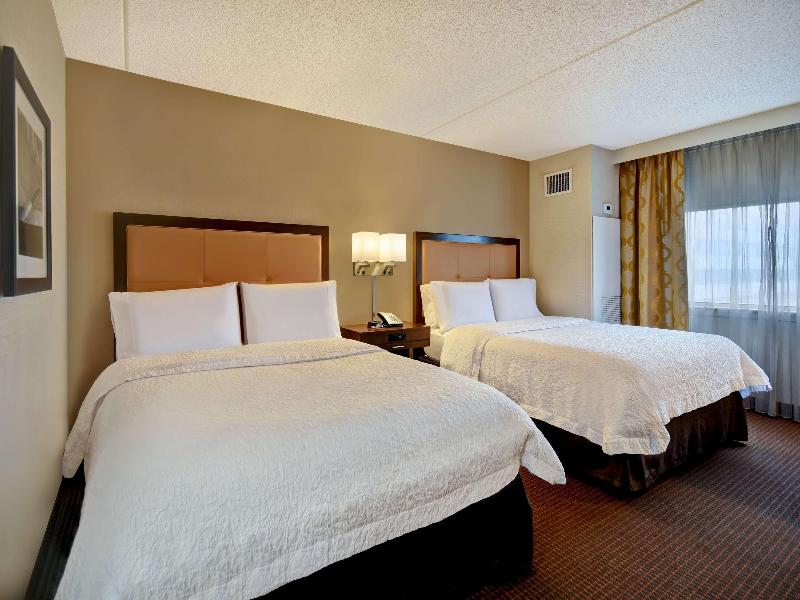 Hampton Inn NY-JFK image