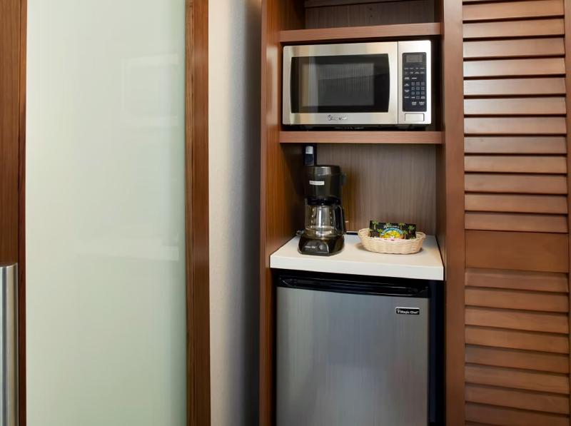 Holiday Inn Express Waikiki