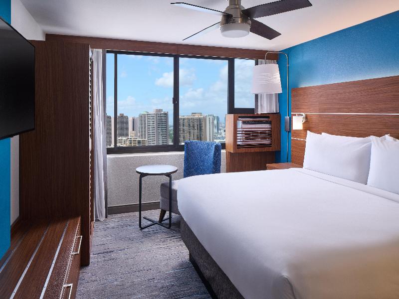 Holiday Inn Express Waikiki image