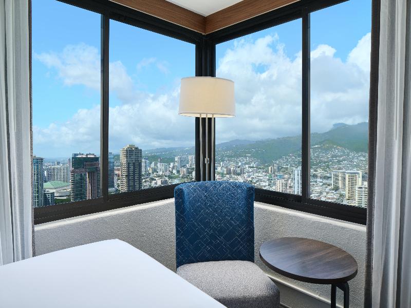 Holiday Inn Express Waikiki image