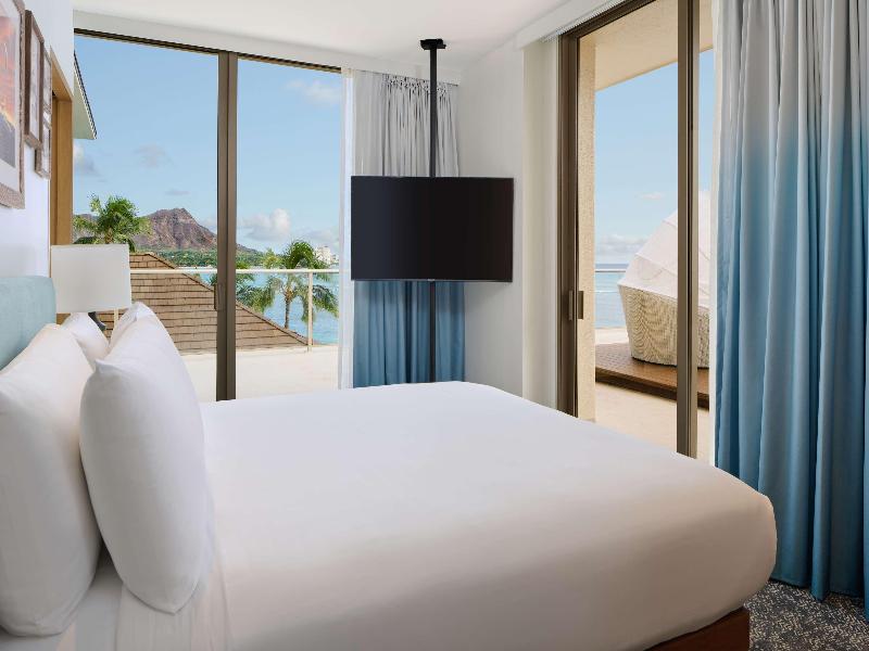 OUTRIGGER Reef Waikiki Beach Resort image