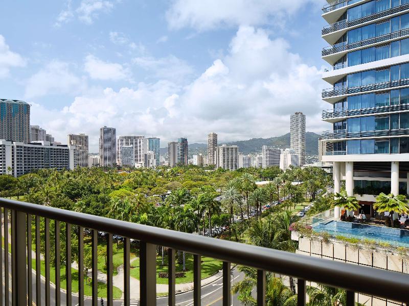 OUTRIGGER Reef Waikiki Beach Resort image