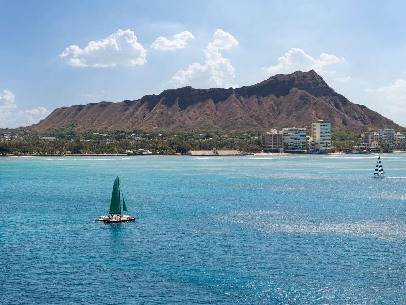 Royal Hawaiian image