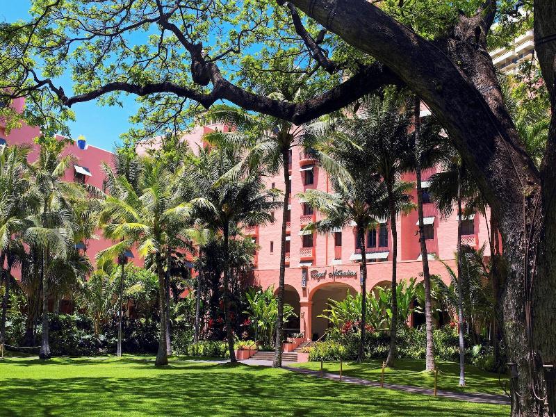 Royal Hawaiian image