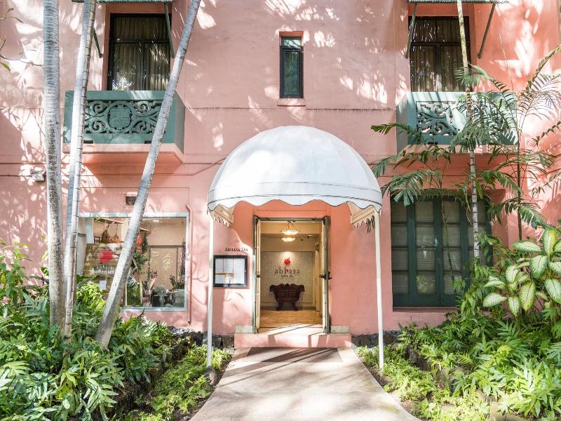 Royal Hawaiian image