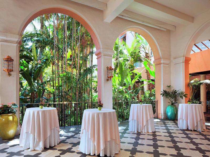 Royal Hawaiian image