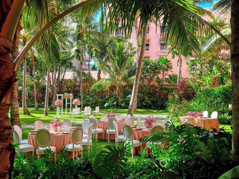 Royal Hawaiian image