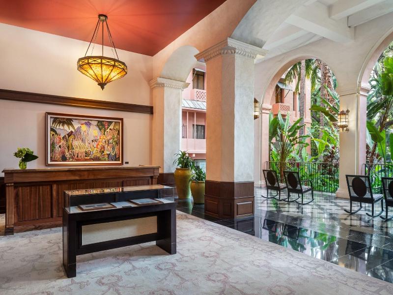 Royal Hawaiian image