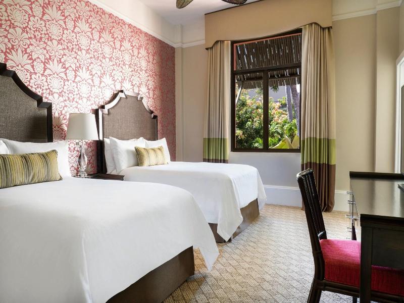 Royal Hawaiian image