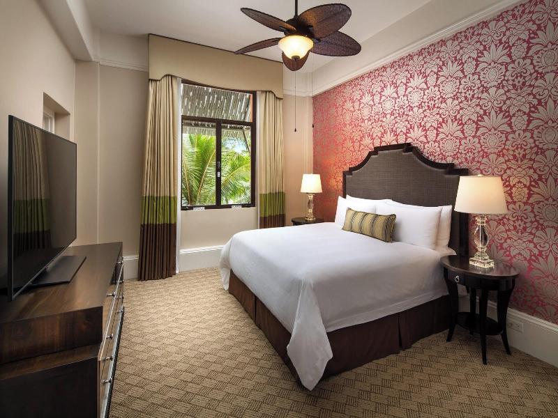 Royal Hawaiian image