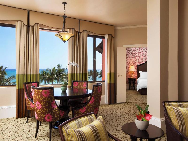 Royal Hawaiian image
