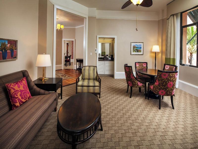 Royal Hawaiian image