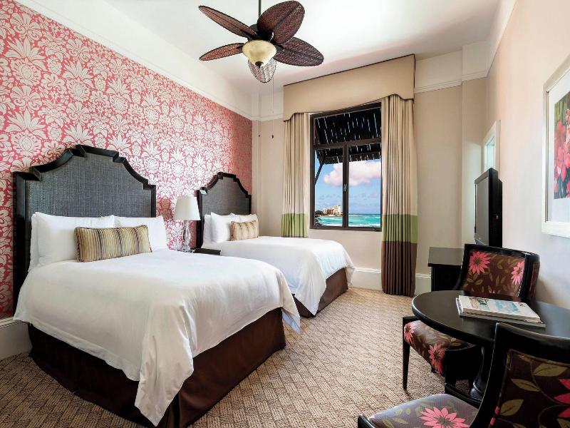 Royal Hawaiian image