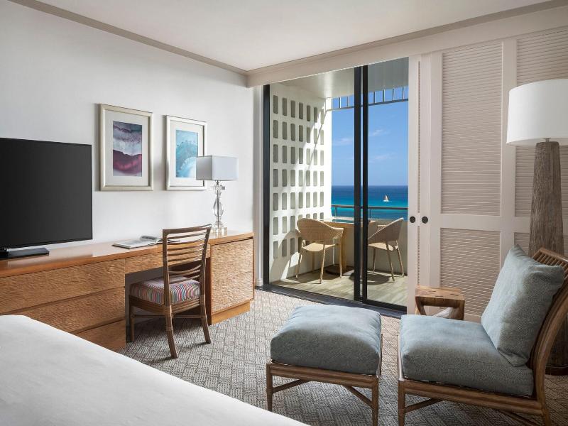 Royal Hawaiian image
