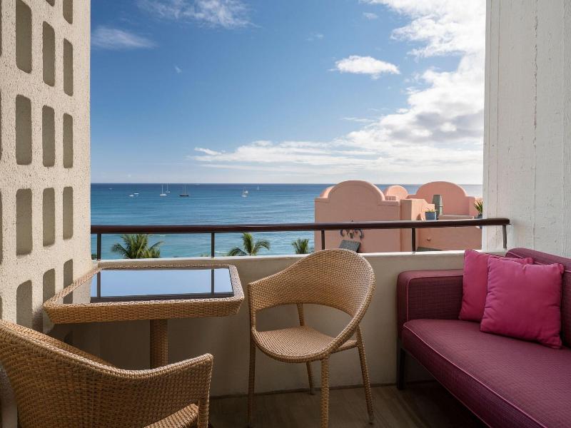 Royal Hawaiian image