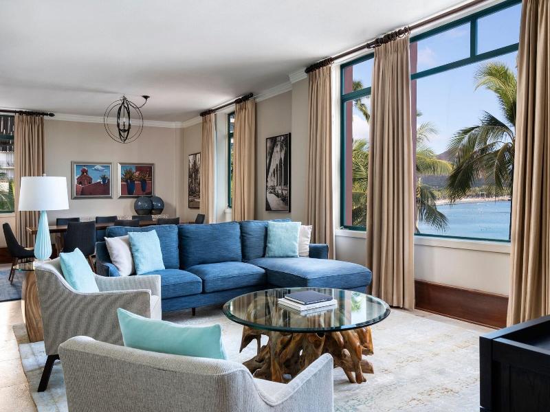 Royal Hawaiian image