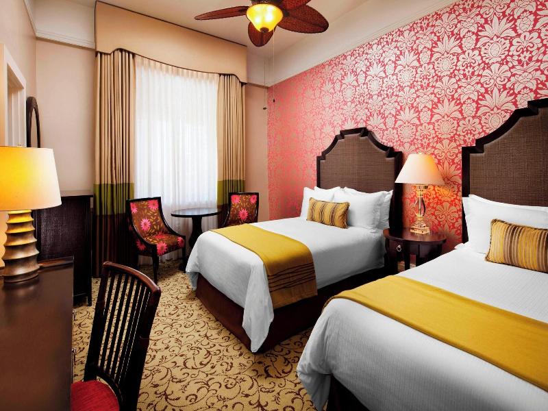 Royal Hawaiian image