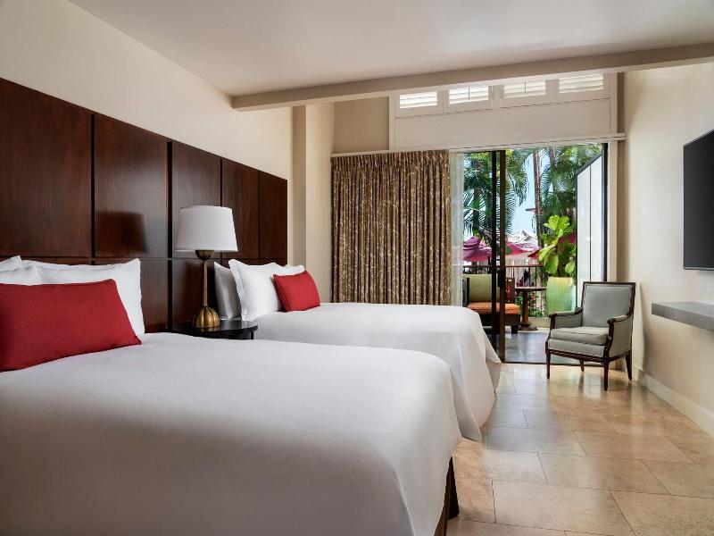 Royal Hawaiian image