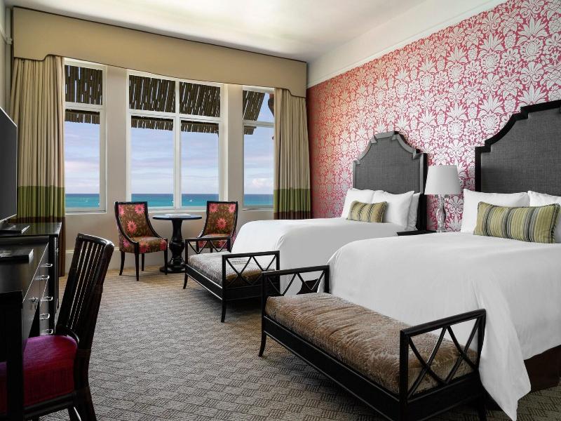 Royal Hawaiian image