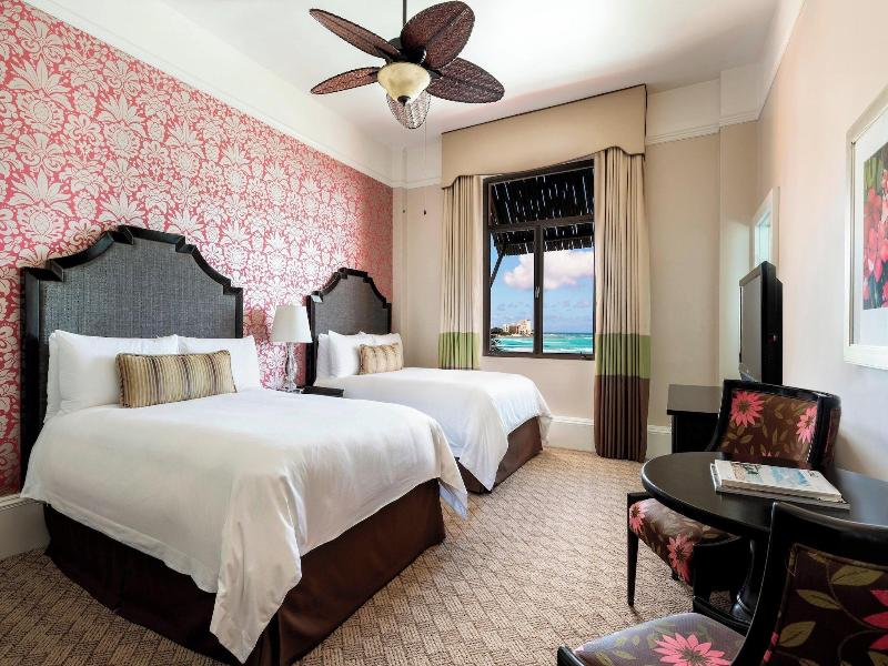 Royal Hawaiian image
