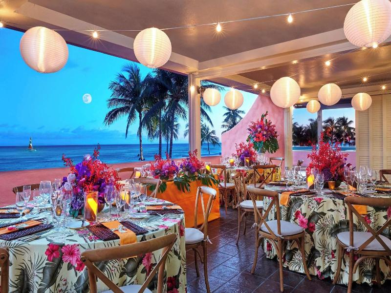 Royal Hawaiian image