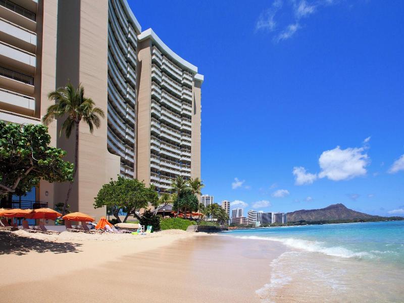 Sheraton Waikiki image