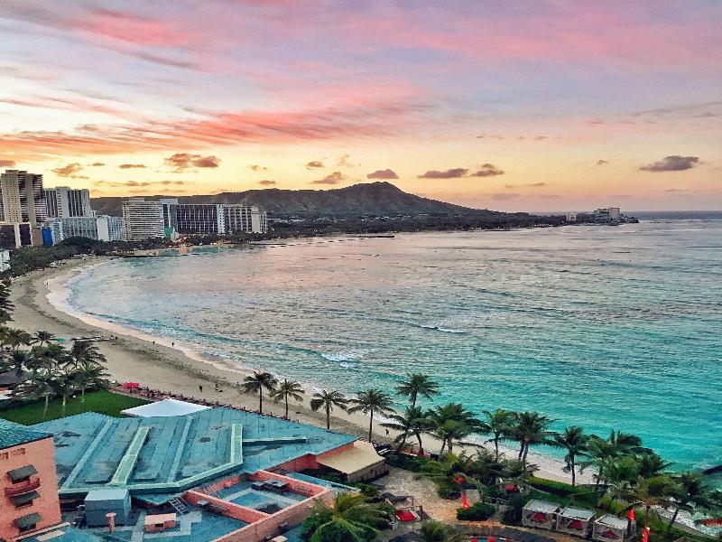 Sheraton Waikiki image