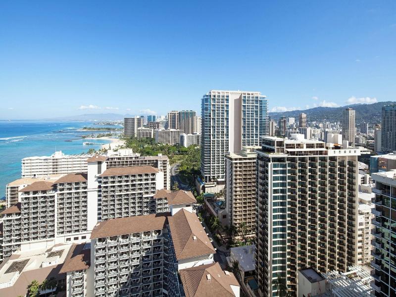 Sheraton Waikiki image