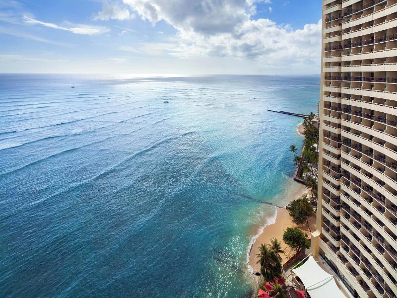 Sheraton Waikiki image