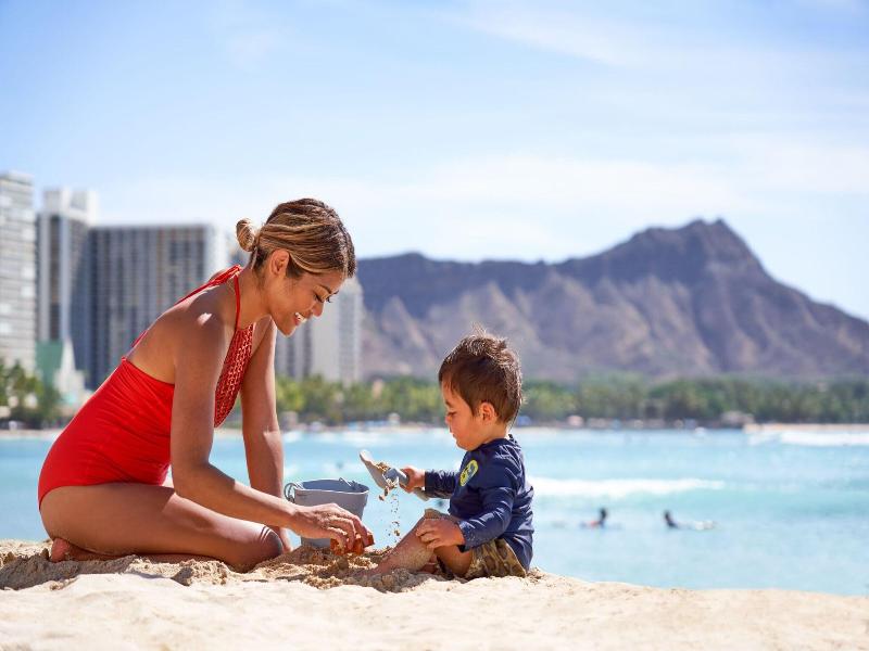 Sheraton Waikiki image