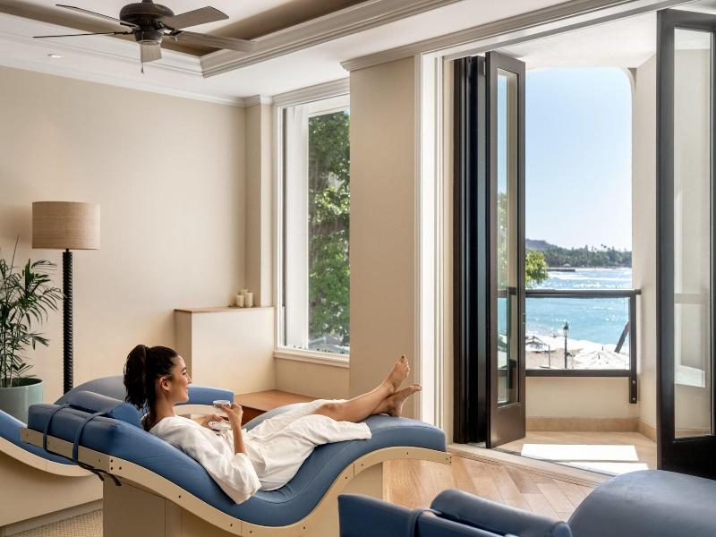 Moana Surfrider image