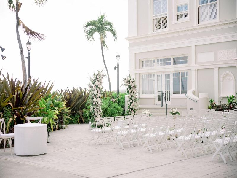 Moana Surfrider image