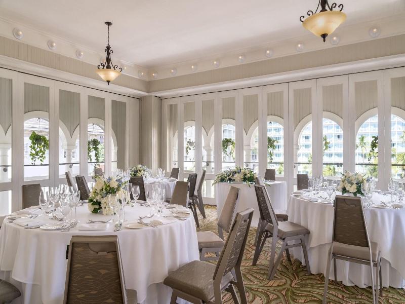 Moana Surfrider image