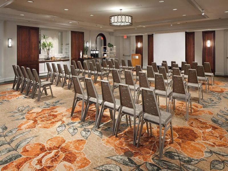 Moana Surfrider image